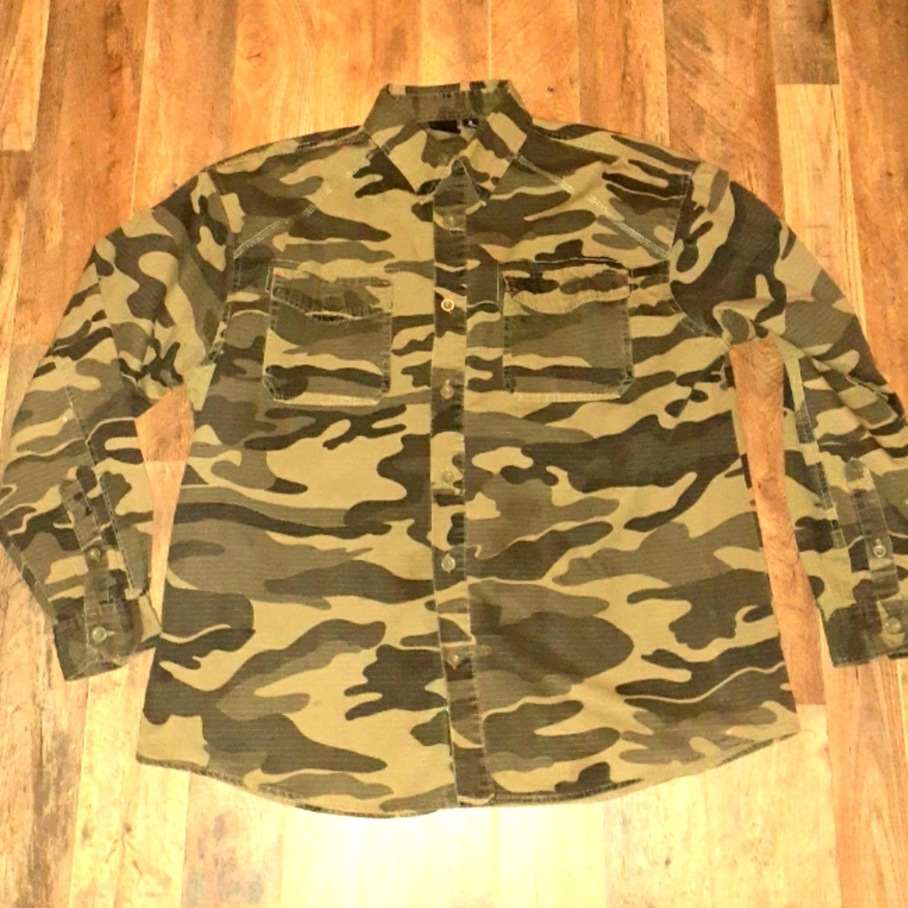 Burnside Shirt Men's Size XL Button Up Long Sleeve Gray Black Camo Cotton